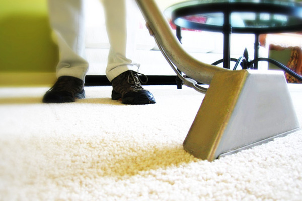 http://www.goldcoastbondclean.com.au/images/services/details/carpet_clean1.jpg